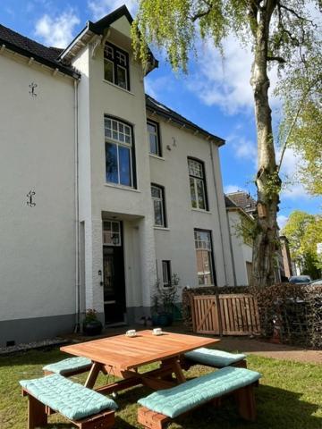 Bed & Breakfast Luxe In Stadsvilla, Gratis Parkeren! *