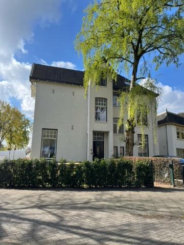 Luxe In Stadsvilla, Gratis Parkeren!